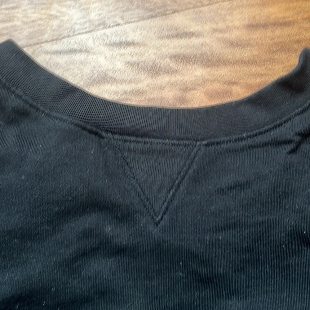 EUC Gap long sleeve, corset, back sweatshirt - Picture 2 of 14